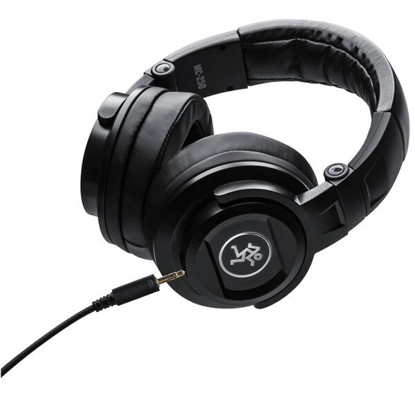 Main product image for Mackie MC-250 Professional Closed-Back Headphones249-625